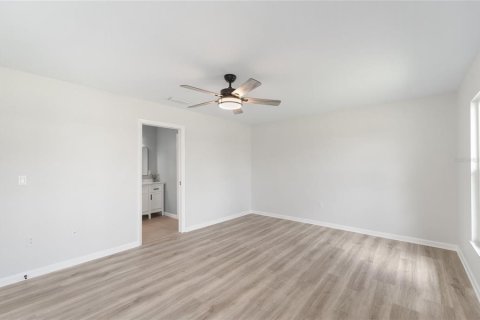 Villa ou maison à louer à Sarasota, Floride: 2 chambres, 148.74 m2 № 1869024 - photo 12