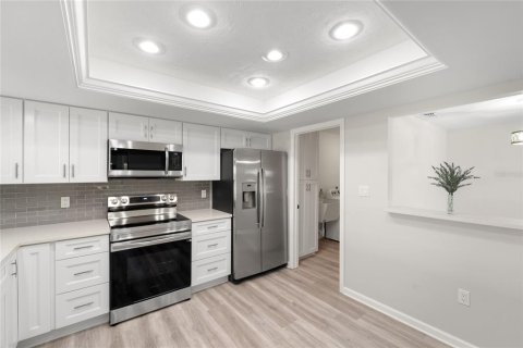 Villa ou maison à louer à Sarasota, Floride: 2 chambres, 148.74 m2 № 1869024 - photo 3