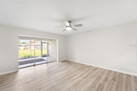 Villa ou maison à louer à Sarasota, Floride: 2 chambres, 148.74 m2 № 1869024 - photo 10