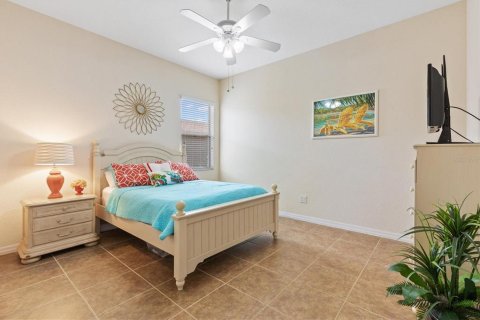 House in Oxford, Florida 3 bedrooms, 174.47 sq.m. № 2389465 - photo 19