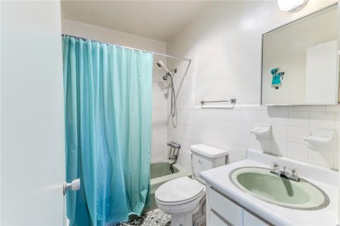 Villa ou maison à vendre à Spring Hill, Floride: 2 chambres, 82.13 m2 № 2142577 - photo 19