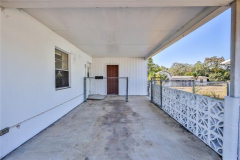 Villa ou maison à vendre à Spring Hill, Floride: 2 chambres, 82.13 m2 № 2142577 - photo 26