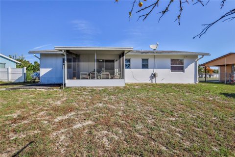 Villa ou maison à vendre à Spring Hill, Floride: 2 chambres, 82.13 m2 № 2142577 - photo 29
