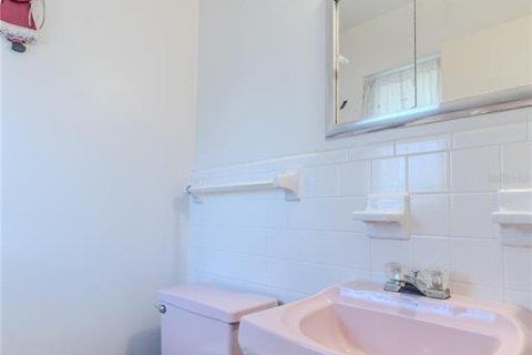 Villa ou maison à vendre à Spring Hill, Floride: 2 chambres, 82.13 m2 № 2142577 - photo 24