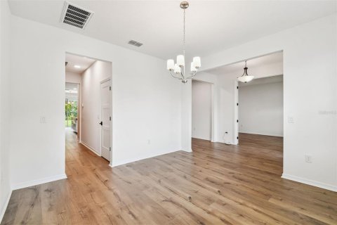 Casa en venta en Tampa, Florida, 5 dormitorios, 448.72 m2 № 1827211 - foto 7