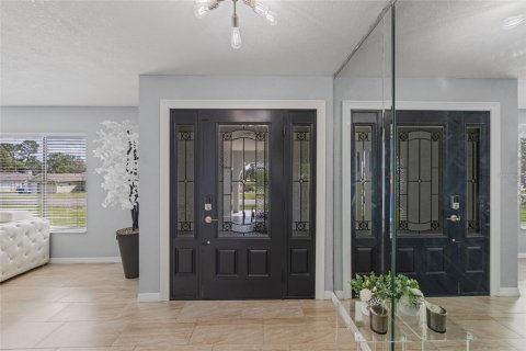 Villa ou maison à vendre à Spring Hill, Floride: 3 chambres, 182.92 m2 № 1899885 - photo 8