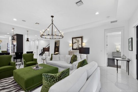 House in Palm Beach Gardens, Florida 3 bedrooms, 293.76 sq.m. № 2187355 - photo 5