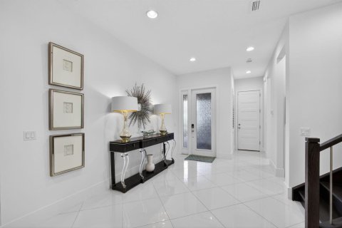 House in Palm Beach Gardens, Florida 3 bedrooms, 293.76 sq.m. № 2187355 - photo 22
