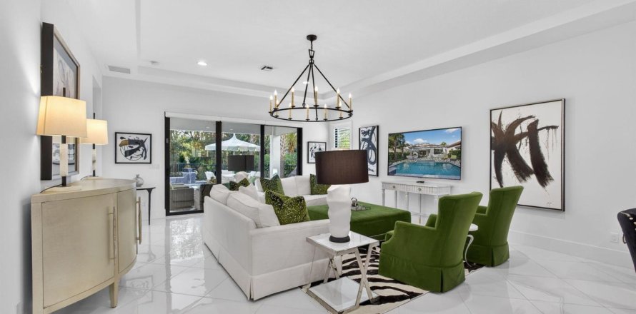 House in Palm Beach Gardens, Florida 3 bedrooms, 293.76 sq.m. № 2187355