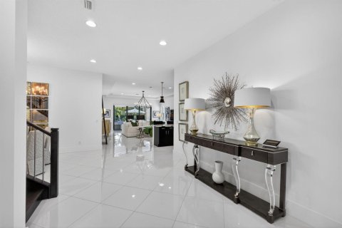 House in Palm Beach Gardens, Florida 3 bedrooms, 293.76 sq.m. № 2187355 - photo 23