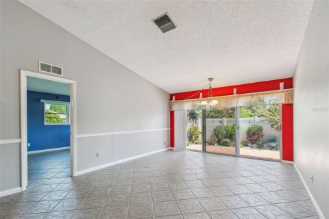 Casa en venta en Dunedin, Florida, 2 dormitorios, 130.06 m2 № 1841424 - foto 14