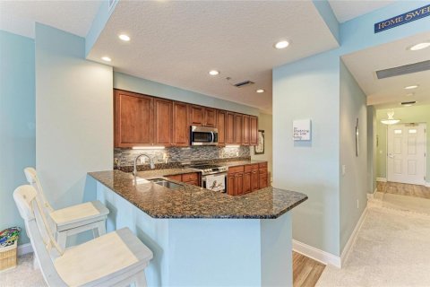 Condo in Palmetto, Florida, 2 bedrooms  № 2228435 - photo 21