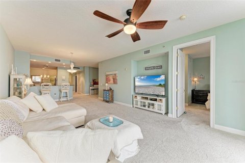 Condo in Palmetto, Florida, 2 bedrooms  № 2228435 - photo 19