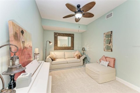 Condo in Palmetto, Florida, 2 bedrooms  № 2228435 - photo 12