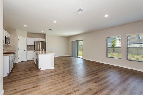 House in Lake Hamilton, Florida 4 bedrooms, 189.43 sq.m. № 1831152 - photo 7