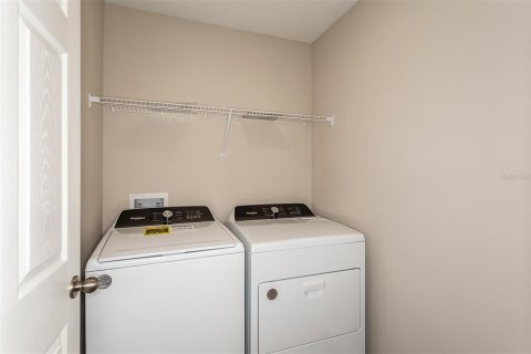 House in Lake Hamilton, Florida 4 bedrooms, 189.43 sq.m. № 1831152 - photo 16
