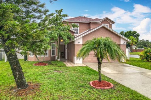 House in Orlando, Florida 3 bedrooms, 182.65 sq.m. № 1767965 - photo 2