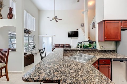 House in Orlando, Florida 3 bedrooms, 182.65 sq.m. № 1767965 - photo 16