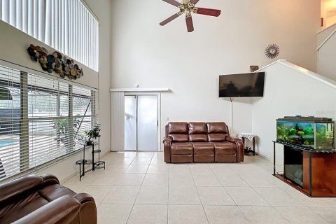 House in Orlando, Florida 3 bedrooms, 182.65 sq.m. № 1767965 - photo 23