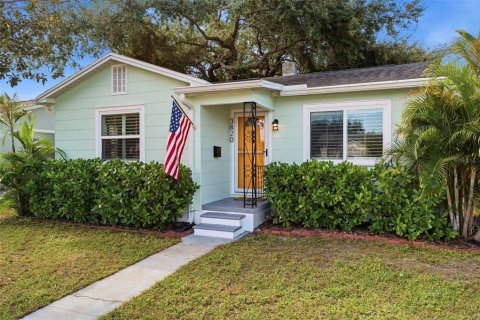 Villa ou maison à Saint Petersburg, Floride 2 chambres, 81.1 m2 № 2396779