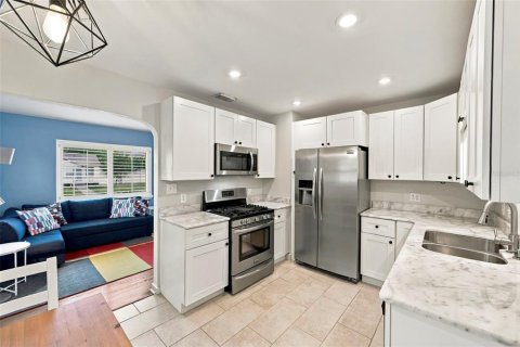 Villa ou maison à vendre à Saint Petersburg, Floride: 2 chambres, 81.1 m2 № 2396779 - photo 5