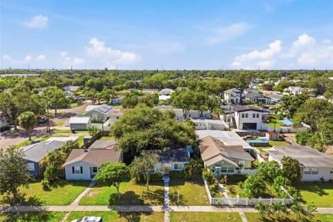 Villa ou maison à vendre à Saint Petersburg, Floride: 2 chambres, 81.1 m2 № 2396779 - photo 21
