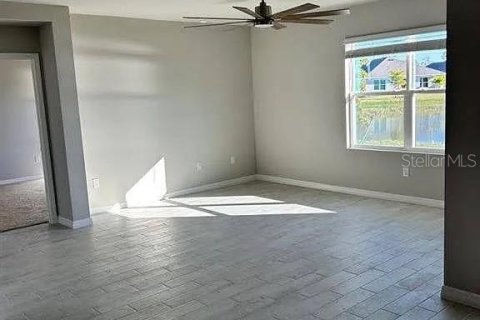 Casa en alquiler en North Fort Myers, Florida, 4 dormitorios, 171.68 m2 № 1886397 - foto 9