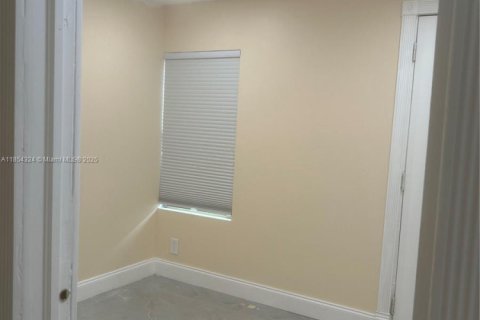Villa ou maison à vendre à Pembroke Pines, Floride: 3 chambres, 172.71 m2 № 1891174 - photo 17