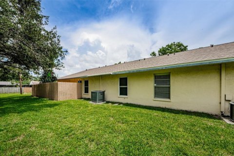 Condo in Clearwater, Florida, 2 bedrooms  № 1796552 - photo 23