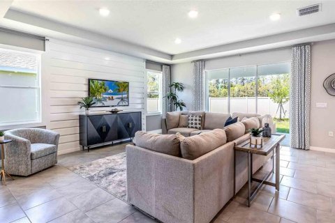Casa en venta en Gainesville, Florida, 4 dormitorios, 257.15 m2 № 1678217 - foto 3