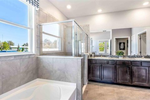 Casa en venta en Gainesville, Florida, 4 dormitorios, 257.15 m2 № 1678217 - foto 15