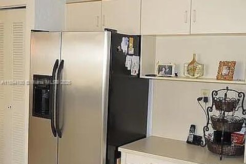 Casa en venta en Davie, Florida, 4 dormitorios, 188.78 m2 № 1945881 - foto 11