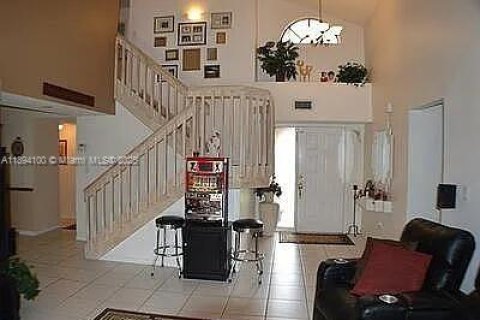 Casa en venta en Davie, Florida, 4 dormitorios, 188.78 m2 № 1945881 - foto 5