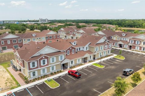 Townhouse in Kissimmee, Florida 3 bedrooms, 144.65 sq.m. № 1391283 - photo 1