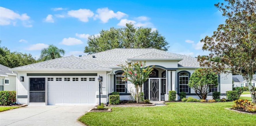 Casa en Leesburg, Florida 3 dormitorios, 193.98 m2 № 1877255