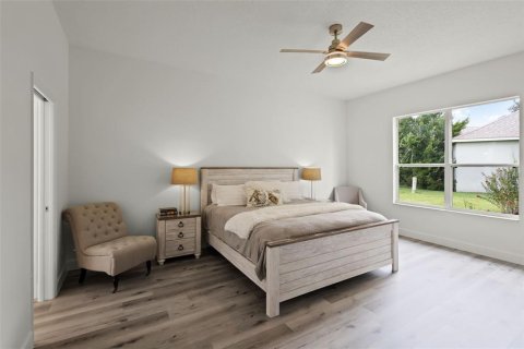House in Leesburg, Florida 3 bedrooms, 193.98 sq.m. № 1877255 - photo 12