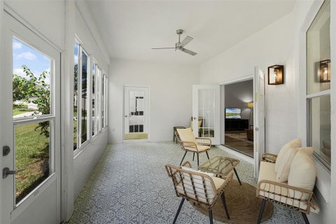 House in Leesburg, Florida 3 bedrooms, 193.98 sq.m. № 1877255 - photo 23