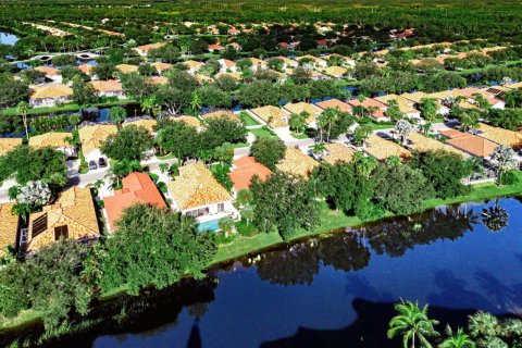 Villa ou maison à vendre à West Palm Beach, Floride: 3 chambres, 193.61 m2 № 2406219 - photo 30