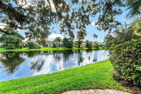 Villa ou maison à vendre à West Palm Beach, Floride: 3 chambres, 193.61 m2 № 2406219 - photo 29