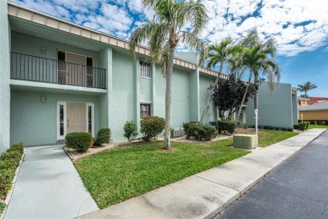 Condominio en venta en Punta Gorda, Florida, 2 dormitorios, 97.45 m2 № 1724589 - foto 1