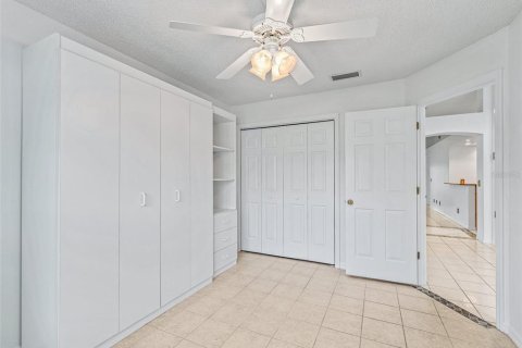 Villa ou maison à vendre à The Villages, Floride: 2 chambres, 104.05 m2 № 1796774 - photo 28
