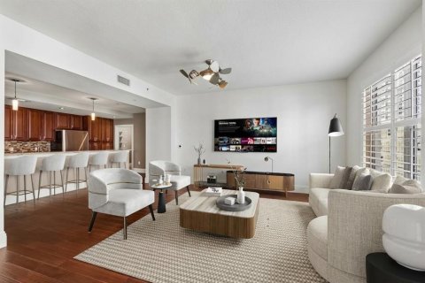 Condo in Tampa, Florida, 2 bedrooms № 2148380 - photo 21