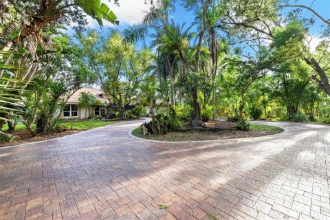 Casa en venta en Sarasota, Florida, 4 dormitorios, 507.62 m2 № 1837903 - foto 22