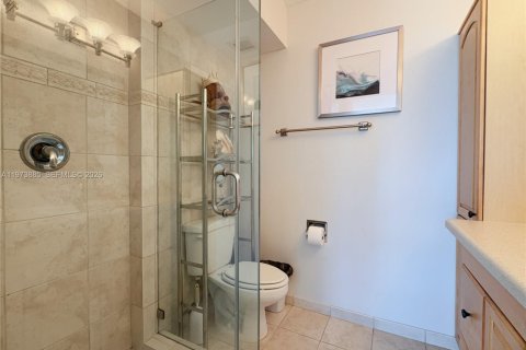 Снять в аренду кондоминиум в Форт-Лодердейл, Флорида 2 спальни, 130.06м2, № 2033477 - фото 16