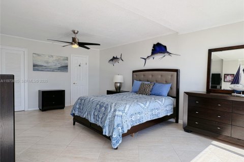 Снять в аренду кондоминиум в Форт-Лодердейл, Флорида 2 спальни, 130.06м2, № 2033477 - фото 14