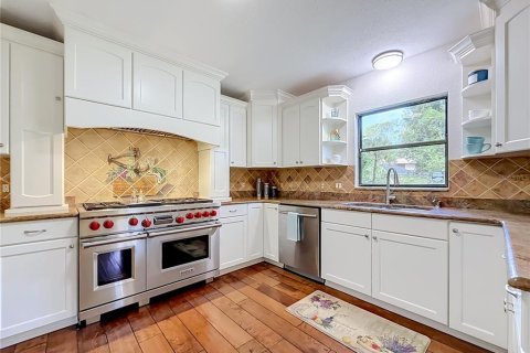 Villa ou maison à vendre à Tampa, Floride: 3 chambres, 171.03 m2 № 2437214 - photo 3