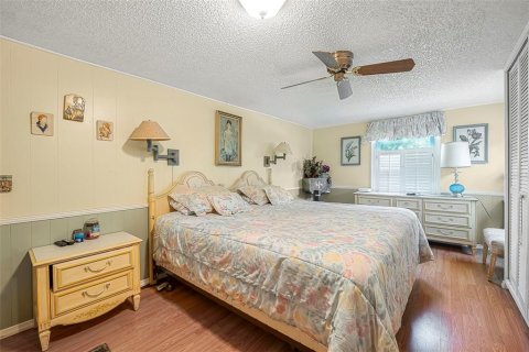 House in Astor, Florida 2 bedrooms, 140.84 sq.m. № 1718220 - photo 13