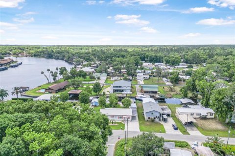 House in Astor, Florida 2 bedrooms, 140.84 sq.m. № 1718220 - photo 29