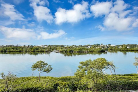 Townhouse in Jupiter, Florida 3 bedrooms, 175.31 sq.m. № 1104583 - photo 1