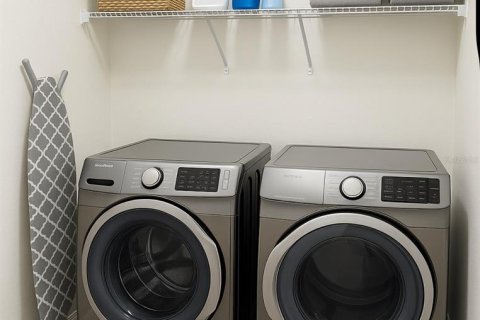 Villa ou maison à louer à Groveland, Floride: 4 chambres, 194.91 m2 № 1675873 - photo 6